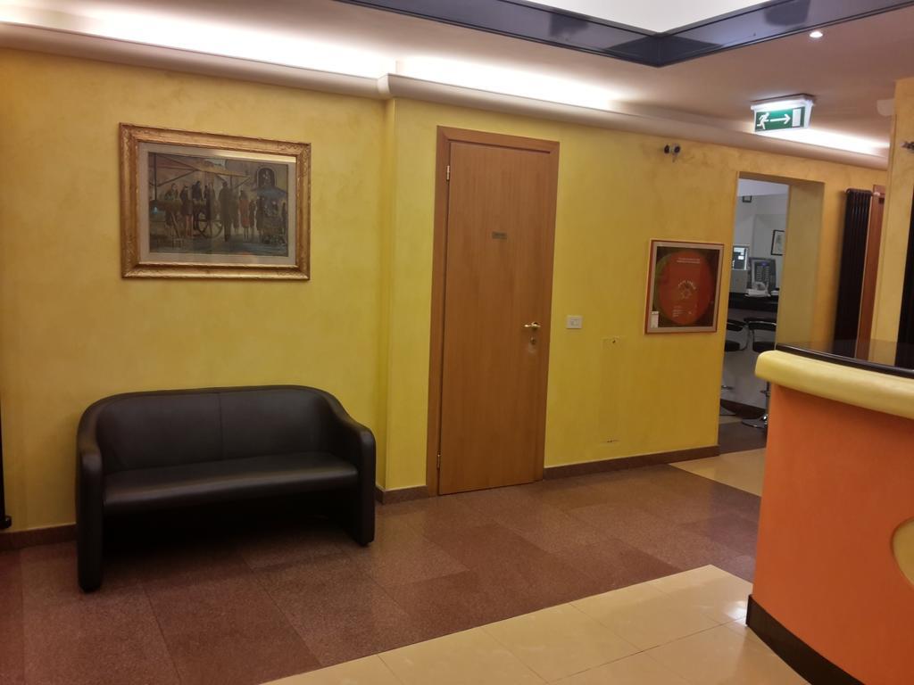 Albergo Sonia Флоренция Экстерьер фото