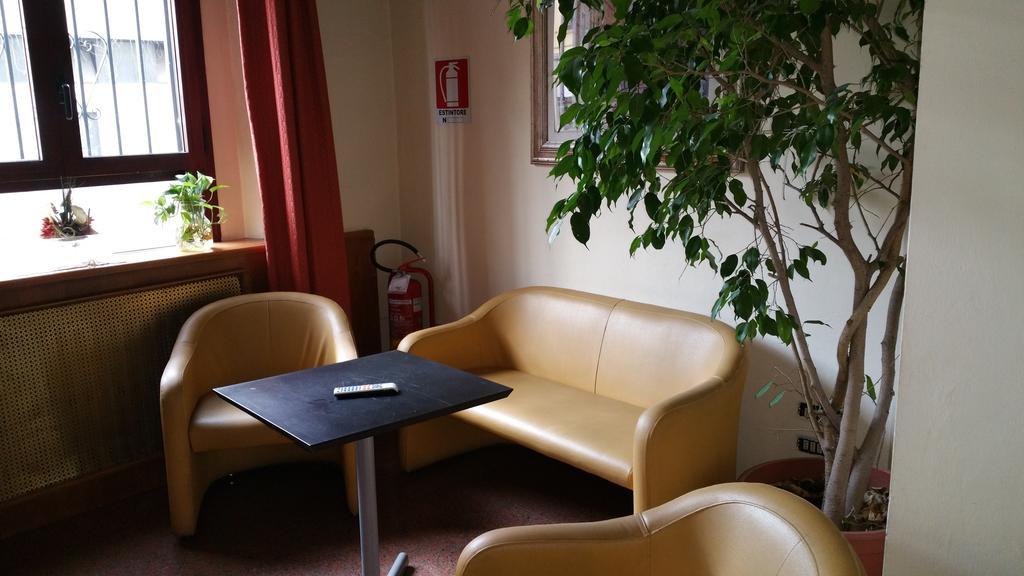 Albergo Sonia Флоренция Экстерьер фото