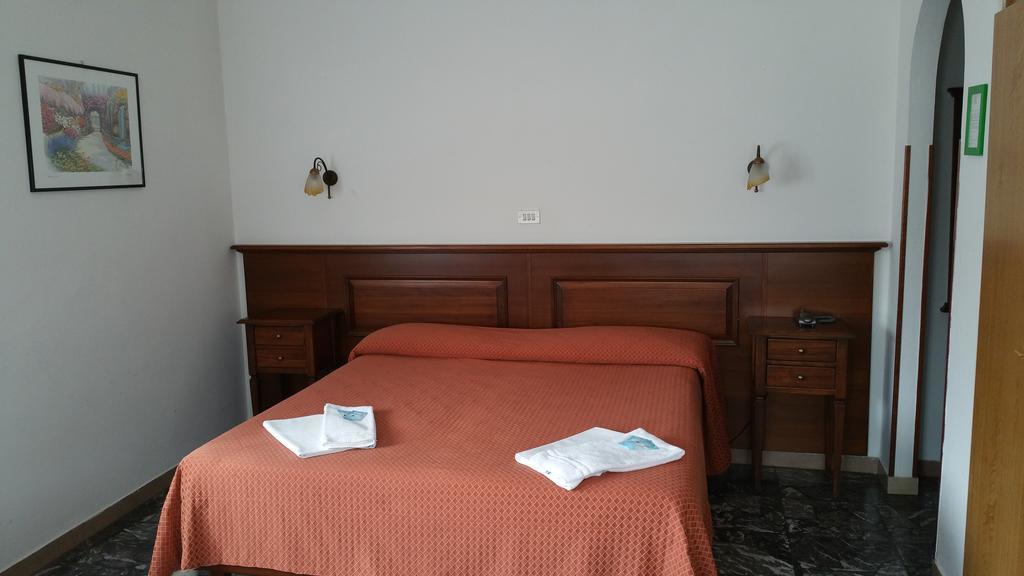 Albergo Sonia Флоренция Экстерьер фото